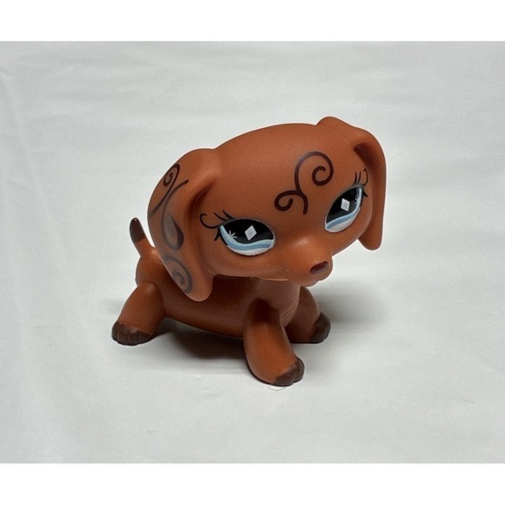 Littlest Pet Shop #640 Dachshund Brown Swirl Blue Diamond Eyes LPS